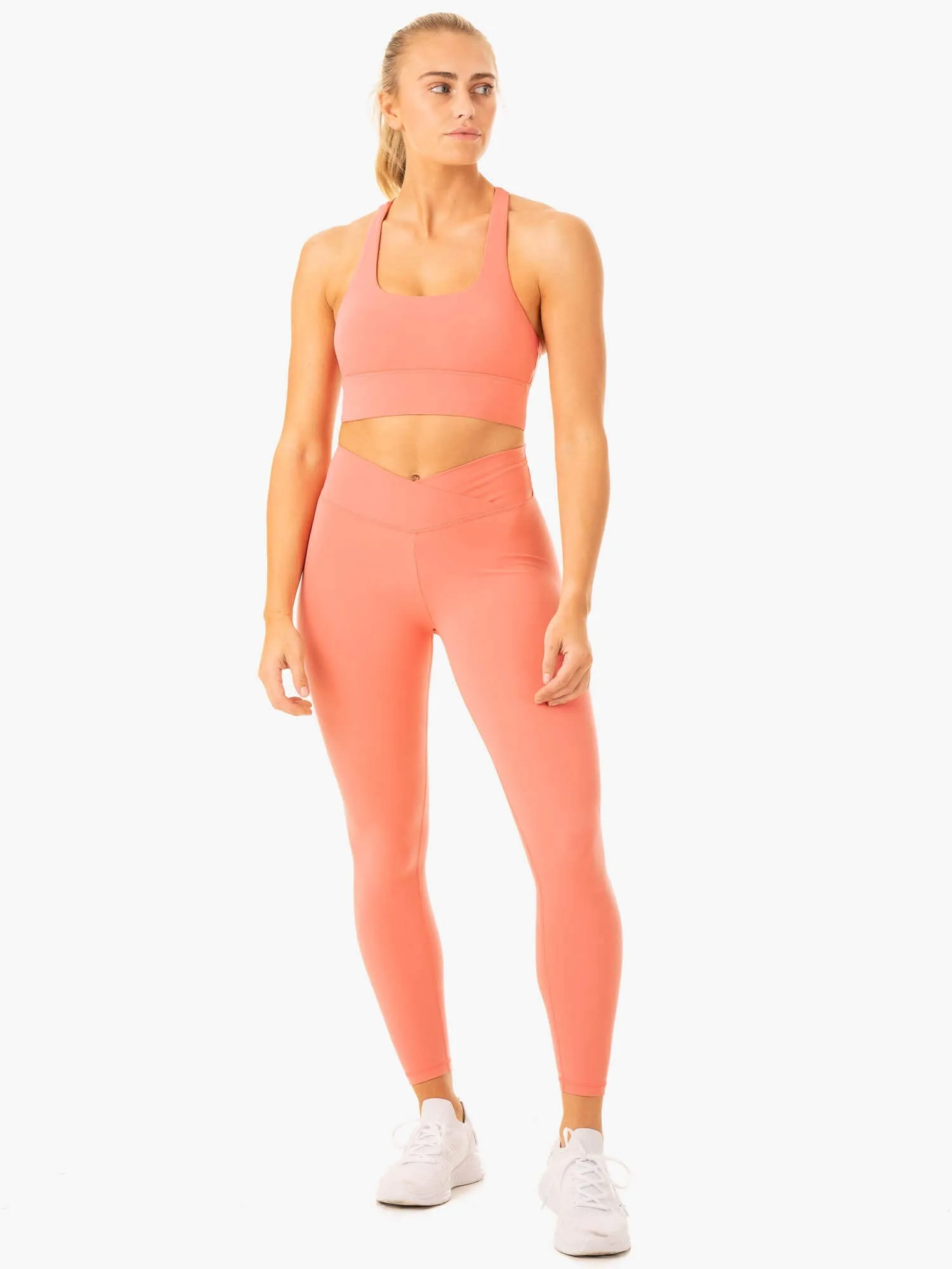 Flow Square Neck Sports Bra - Rose Pink